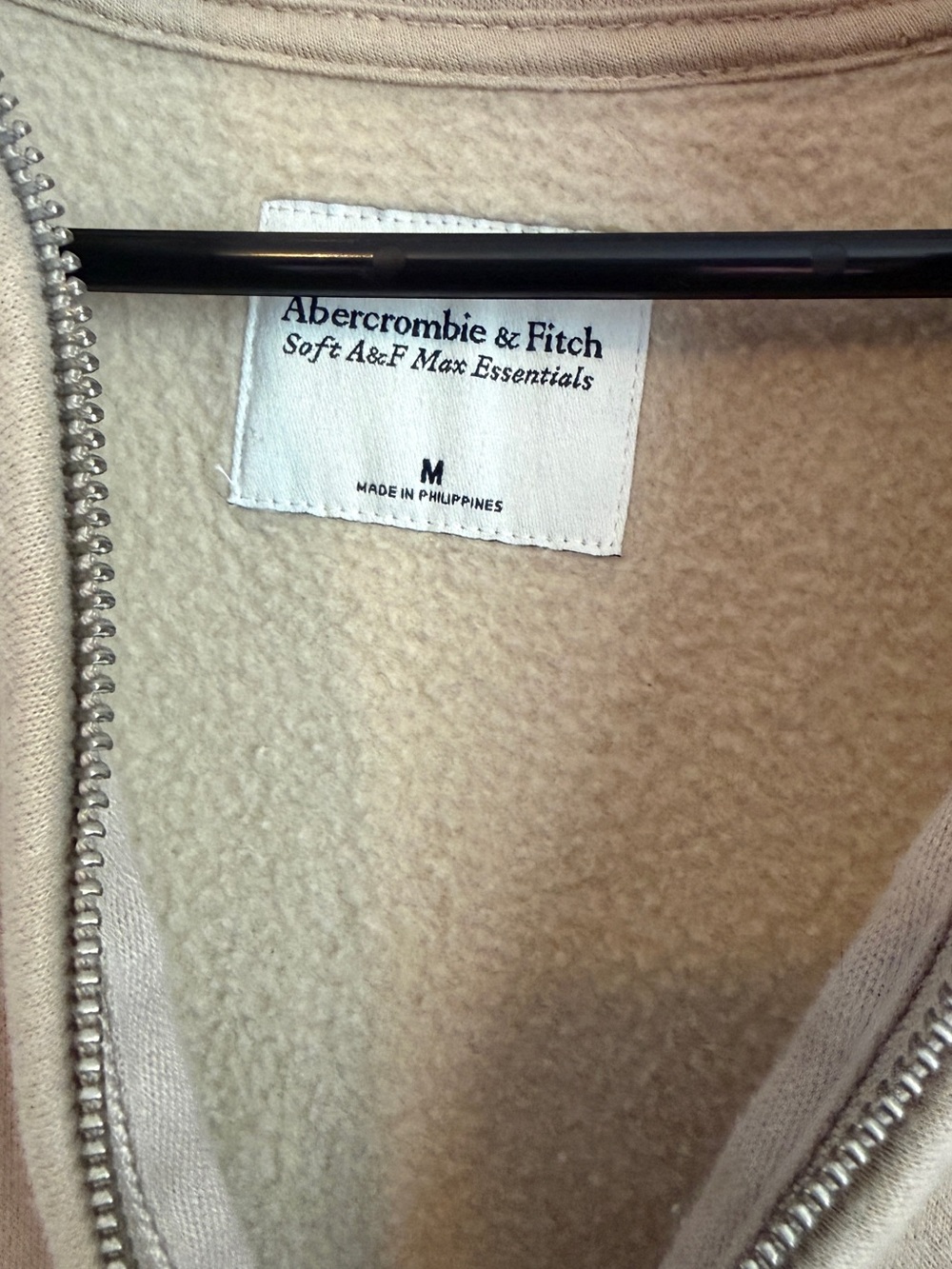 Abercrombie & Fitch Beige Half‑Zip Pullover with Black Stripes - Picture 3 of 4